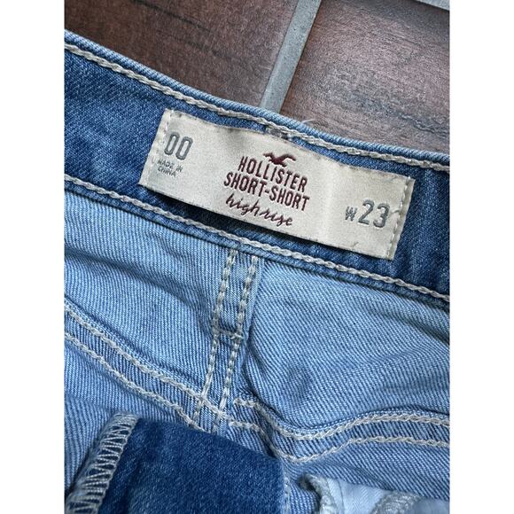 Hollister Jean Shorts 00 W23 - Picture 2 of 5